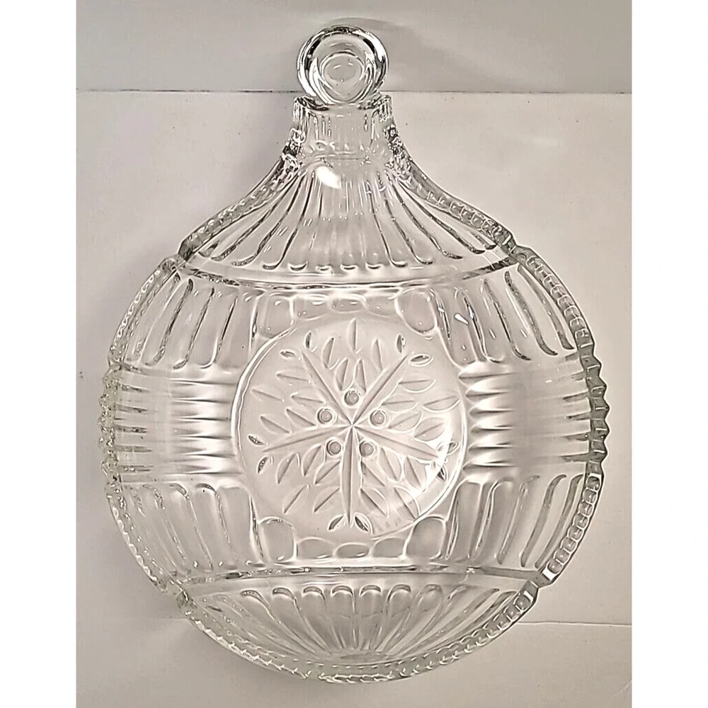 Vtg Fifth Avenue Crystal‎ Christmas Ornament Shaped Snowflake Serving Bowl/ Dish